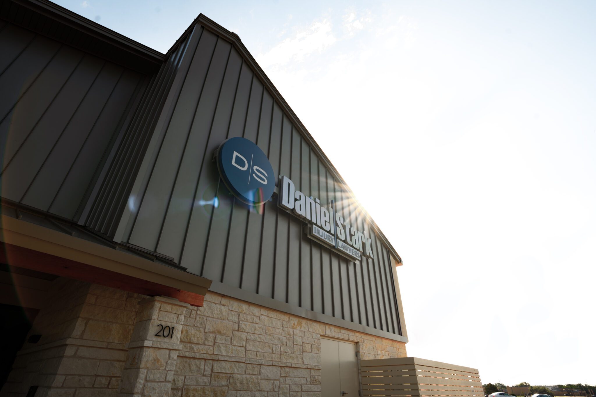 Daniel Stark Law Relocates to New Office in Killeen