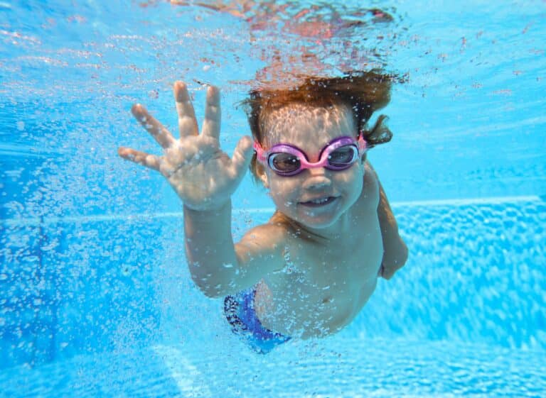 Swim Safety Tips for Children – Daniel Stark