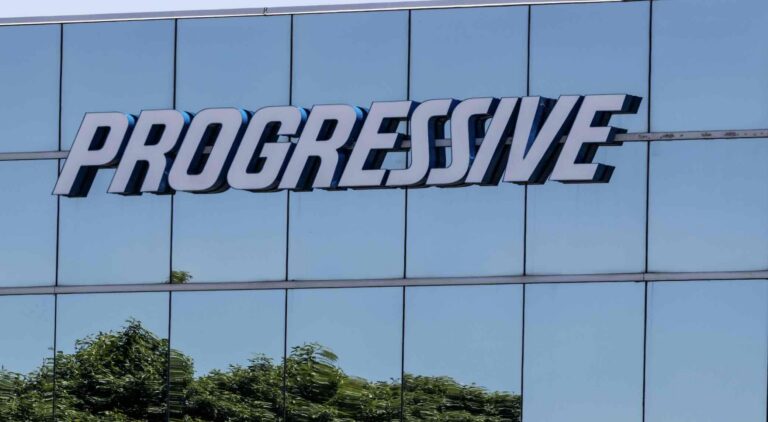 Photo of the Progressive Insurance logo on a commercial building | Daniel Stark Injury Lawyers